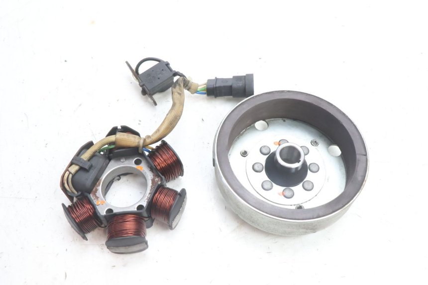 photo de ROTOR STATOR PIAGGIO VESPA S 2T 50 (2007 - 2014) - Szczegół części