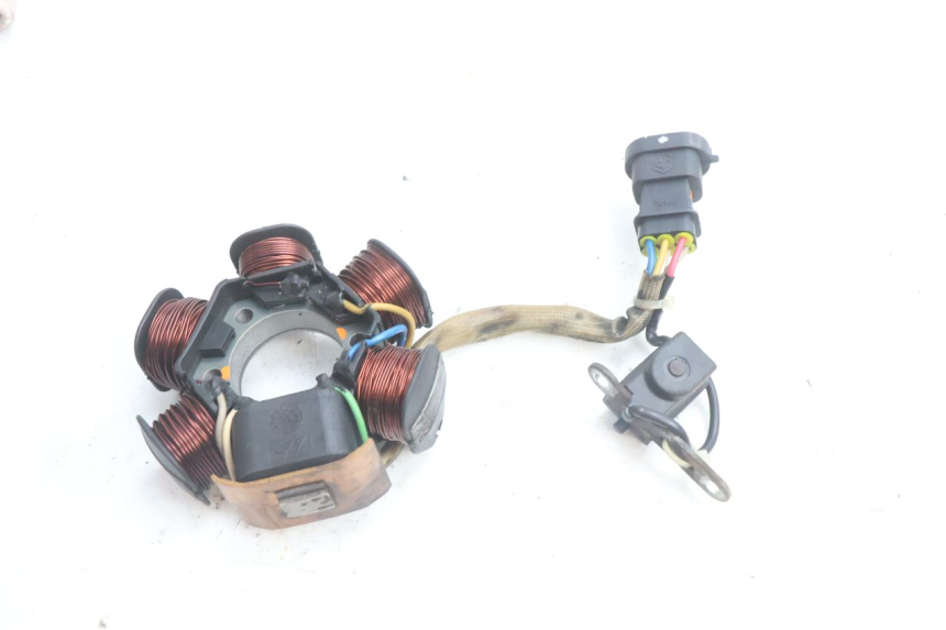 photo de ROTOR STATOR PIAGGIO VESPA S 2T 50 (2007 - 2014) - Zbliżenie techniczne