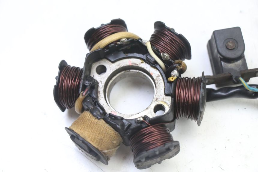 photo de ROTOR STATOR PEUGEOT VIVACITY NEW 2T 50 (2008 - 2017) - Stan powierzchni