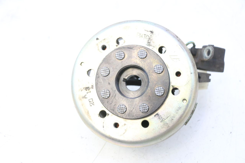 photo de ROTOR STATOR PEUGEOT VIVACITY NEW 2T 50 (2008 - 2017) - Szczegół części