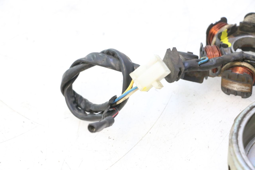 photo de ROTOR STATOR PEUGEOT VIVACITY NEW 2T 50 (2008 - 2017) - Oznaczenia i referencje