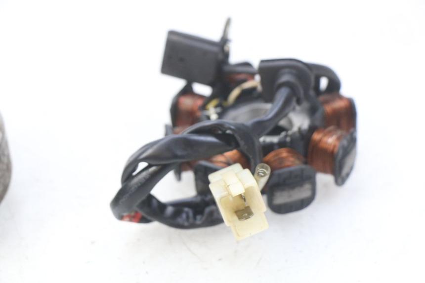 photo de ROTOR STATOR PEUGEOT VIVACITY NEW 4T 50 (2008 - 2017) - Widok ogólny