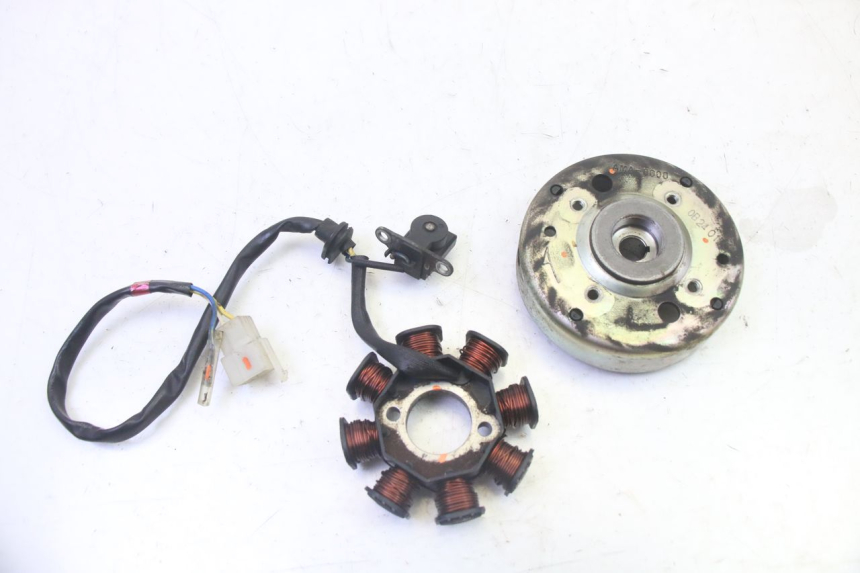 photo de ROTOR STATOR PEUGEOT VIVACITY NEW 4T 50 (2008 - 2017) - Widok główny