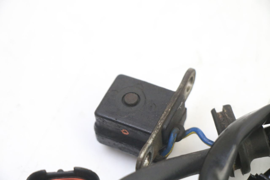 photo de ROTOR STATOR PEUGEOT VIVACITY 50 (2004 - 2009) - Punkty mocowania