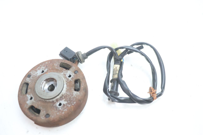 photo de ROTOR STATOR PEUGEOT VIVACITY 50 (1998 - 2003) - Zoom stanu zużycia