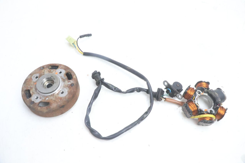 photo de ROTOR STATOR PEUGEOT VIVACITY 50 (2004 - 2009) - Widok główny