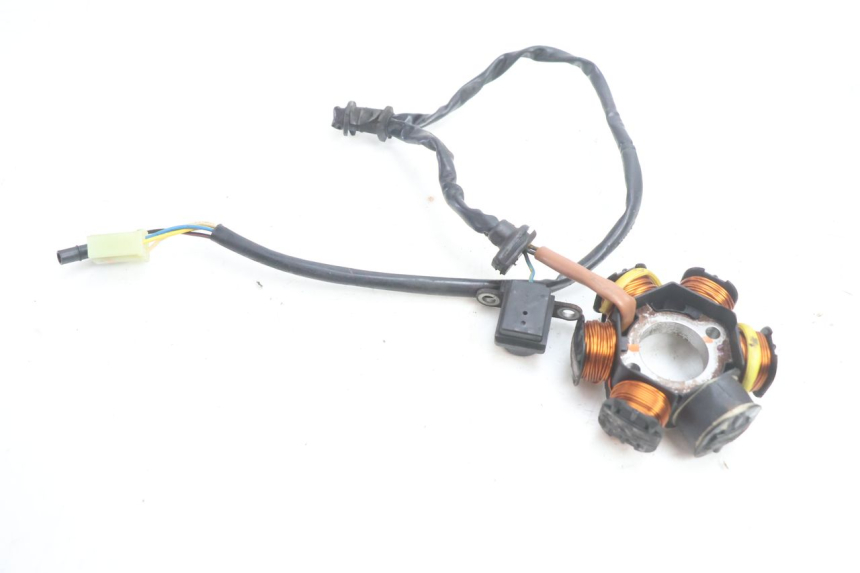 photo de ROTOR STATOR PEUGEOT VIVACITY 50 (2004 - 2009) - Inny kąt widzenia