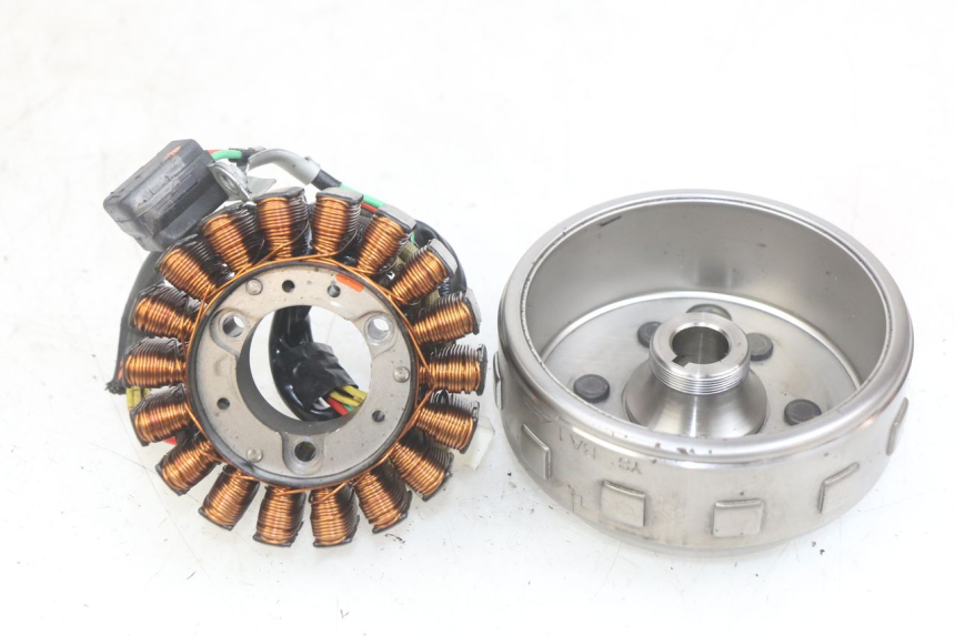 photo de ROTOR STATOR DAELIM VJ ROADWIN FI 125 (2008 - 2017) - Widok główny