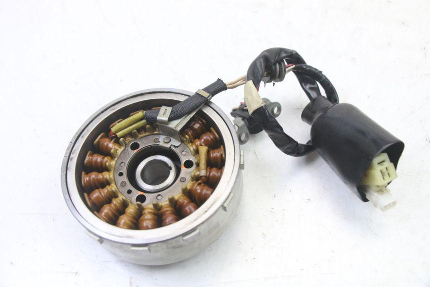 photo de ROTOR STATOR YAMAHA X-MAX XMAX 125 (2010 - 2013) - Inny kąt widzenia