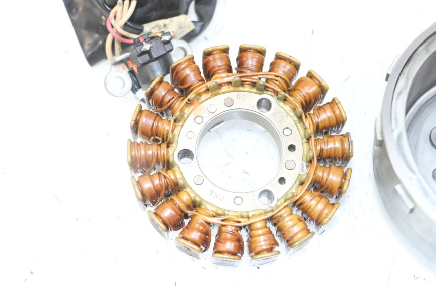 photo de ROTOR STATOR YAMAHA XMAX X-MAX 125 (2006 - 2009) - Część sprawdzona