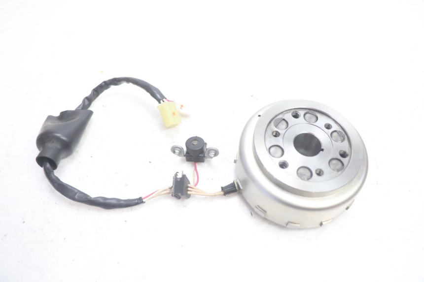 photo de ROTOR STATOR YAMAHA XMAX X-MAX 125 (2006 - 2009) - Zoom stanu zużycia