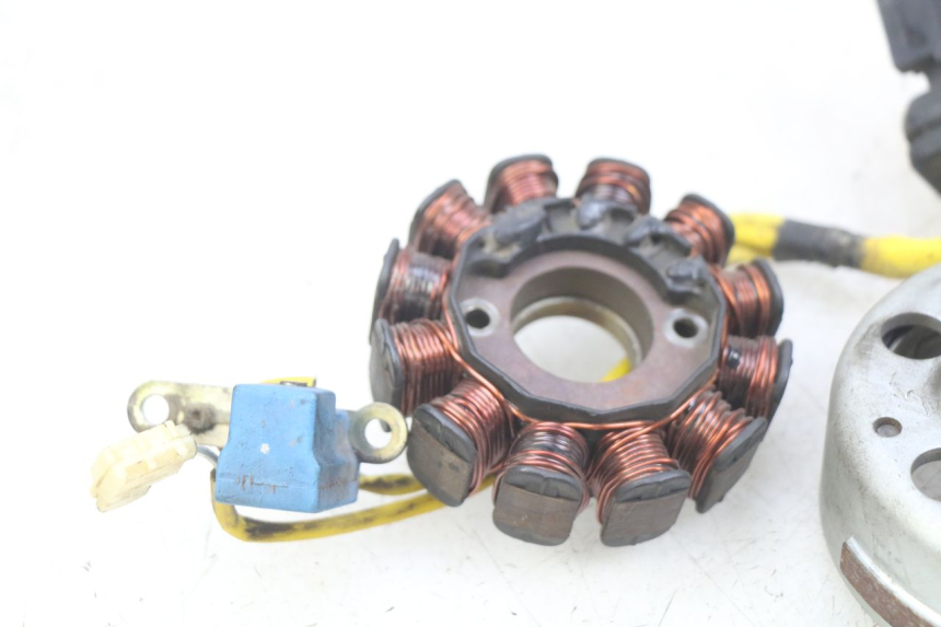 photo de ROTOR STATOR PIAGGIO X8 125 (2004 - 2007) - Punkty mocowania