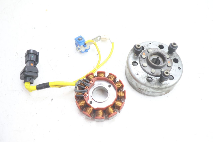 photo de ROTOR STATOR PIAGGIO X9 EVOLUTION 125 (2003 - 2007) - Widok główny