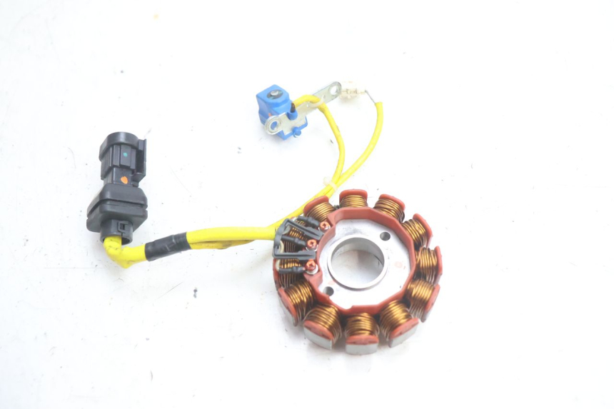 photo de ROTOR STATOR PIAGGIO X9 EVOLUTION 125 (2003 - 2007) - Zbliżenie techniczne