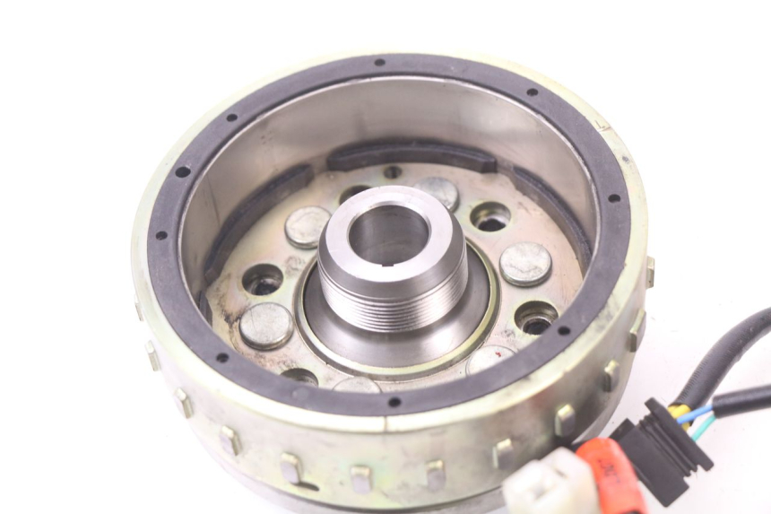photo de ROTOR STATOR KYMCO XCITING 500 (2007 - 2010) - Punkty mocowania