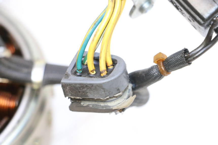 photo de ROTOR STATOR KYMCO XCITING 250 (2006 - 2009) - Szczegół części