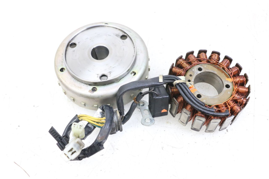 photo de ROTOR STATOR KYMCO XCITING 250 (2006 - 2009) - Punkty mocowania