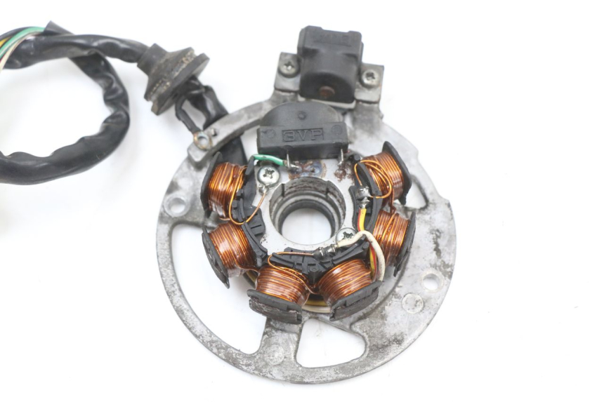 photo de ROTOR STATOR YAMAHA YE ZEST 50 (1992 - 1998) - Inny kąt widzenia