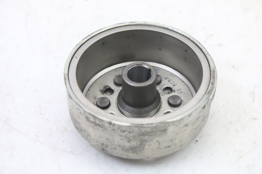 photo de ROTOR STATOR YAMAHA YP MAJESTY 125 (2007 - 2010) - Widok ogólny