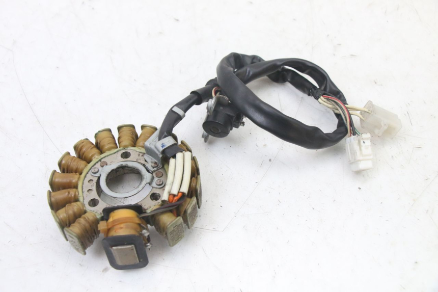 photo de ROTOR STATOR YAMAHA YP MAJESTY 125 (2007 - 2010) - Punkty mocowania