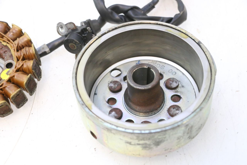 photo de ROTOR STATOR YAMAHA YP MAJESTY 125 (2002 - 2006) - Zdjęcie dodatkowe