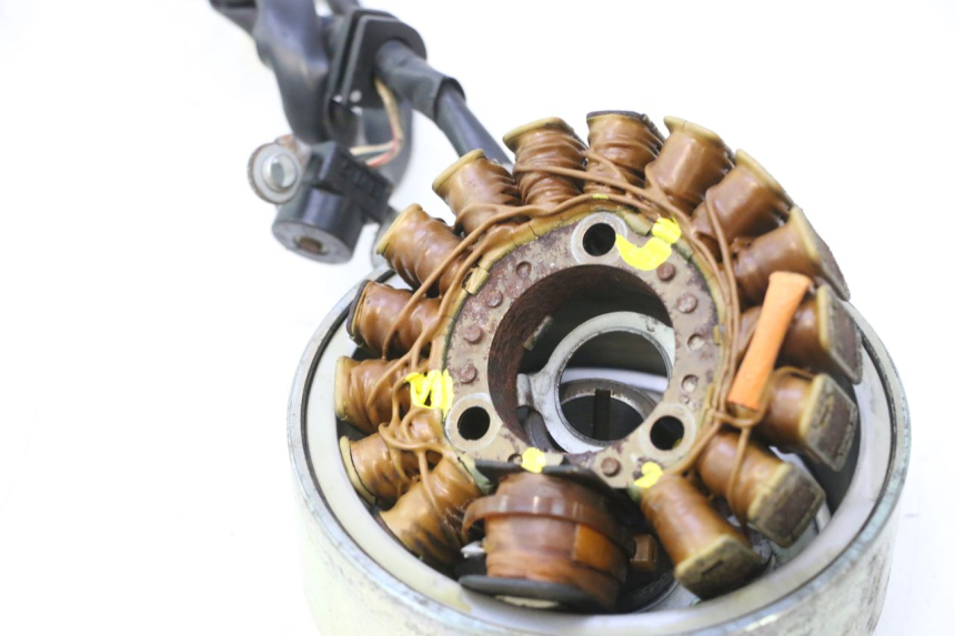 photo de ROTOR STATOR YAMAHA YP MAJESTY 125 (2002 - 2006) - Inny kąt widzenia