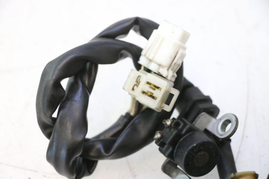 photo de ROTOR STATOR YAMAHA YP MAJESTY 125 (1998 - 2001) - Widok z bliska