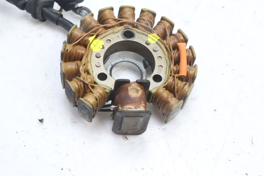 photo de ROTOR STATOR YAMAHA YP MAJESTY 125 (2007 - 2010) - Zbliżenie techniczne
