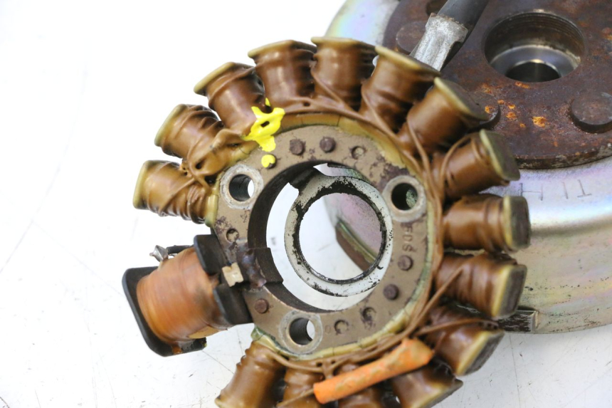 photo de ROTOR STATOR YAMAHA YP MAJESTY 125 (2002 - 2006) - Zoom stanu zużycia