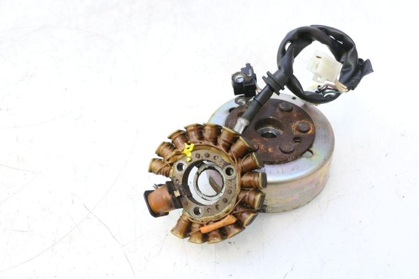 photo de ROTOR STATOR YAMAHA YP MAJESTY 125 (2002 - 2006) - Inny kąt widzenia