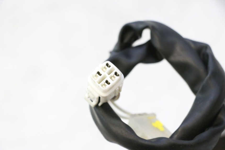 photo de ROTOR STATOR YAMAHA YP MAJESTY 125 (2002 - 2006) - Punkty mocowania