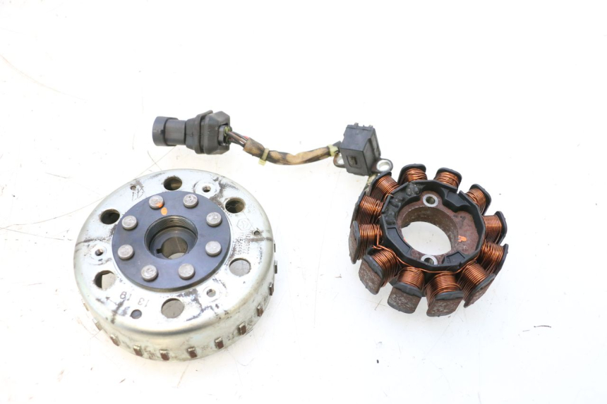 photo de ROTOR STATOR PIAGGIO ZIP 4T 50 (2018 - 2020) - Widok główny