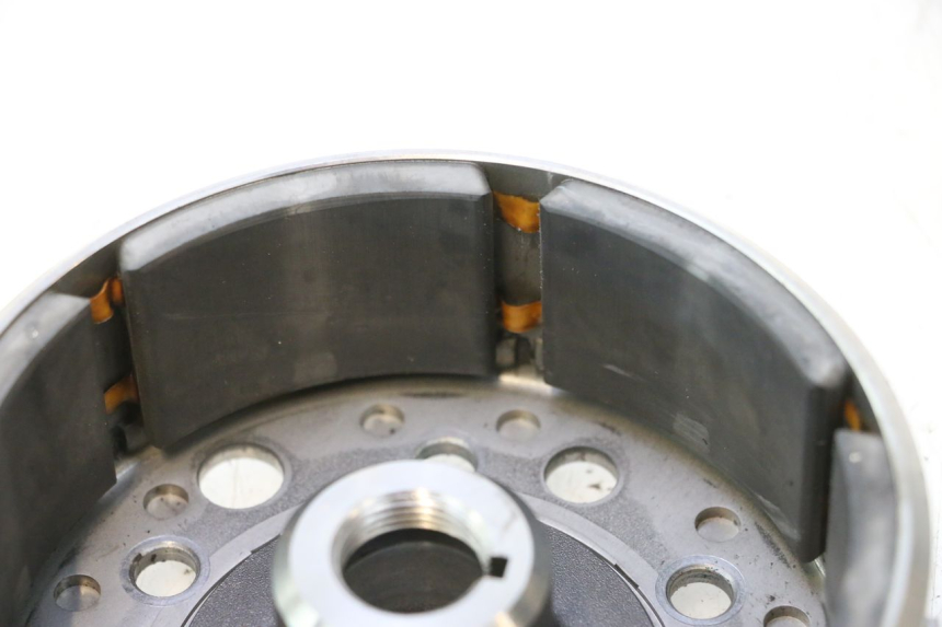 photo de ROTOR SUZUKI SV S 650 (2003 - 2009) - Zbliżenie techniczne
