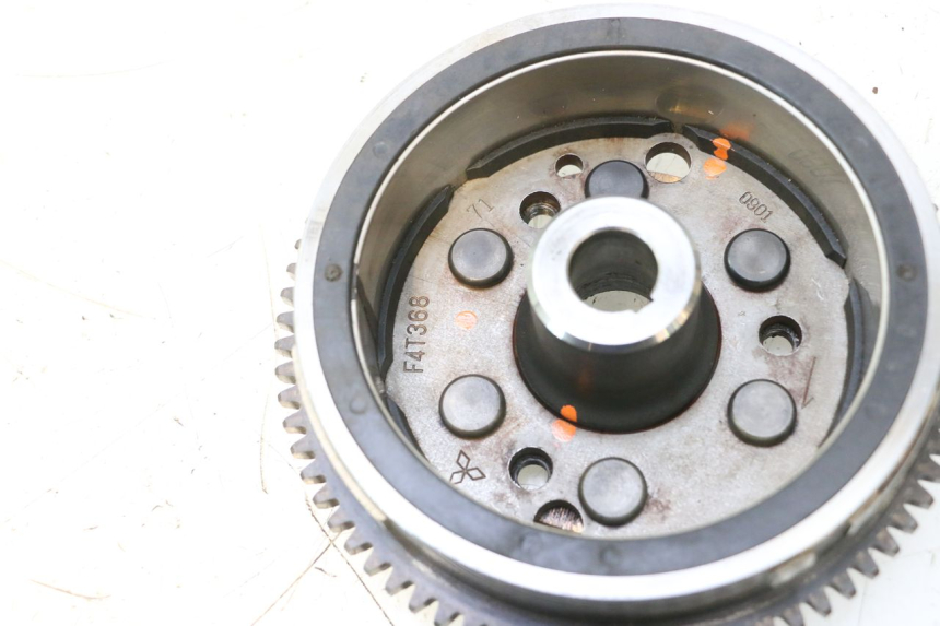 photo de ROTOR YAMAHA WAVE RUNNER GP R 1200 (2000 - 2003) - Inny kąt widzenia