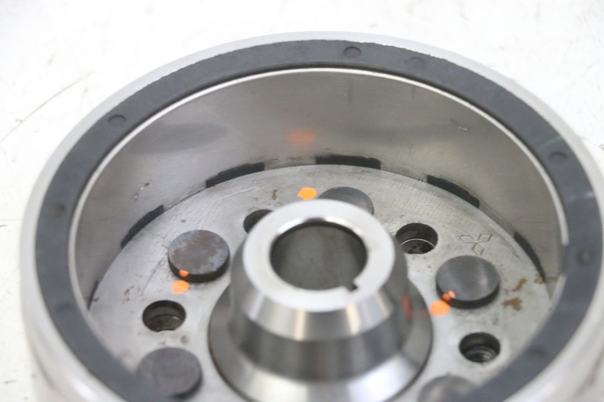 photo de ROTOR YAMAHA FZS FAZER 600 (2001 - 2003) - Zbliżenie techniczne