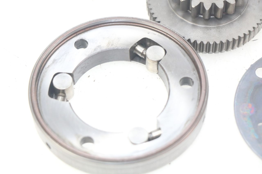 photo de WOLNOBIEG ROZRUSZNIKA SUZUKI BURGMAN 125 (2007 - 2014) - Inny kąt widzenia