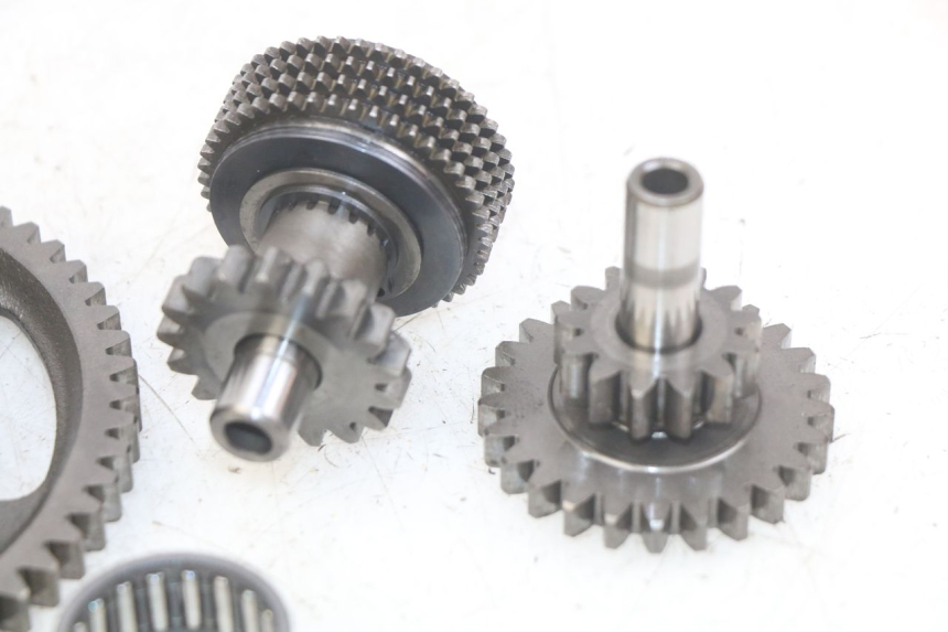 photo de WOLNOBIEG ROZRUSZNIKA SUZUKI BURGMAN 650 (2002 - 2004) - Widok ogólny