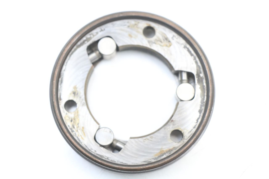 photo de WOLNOBIEG ROZRUSZNIKA SUZUKI BURGMAN 125 (2007 - 2014) - Zbliżenie techniczne