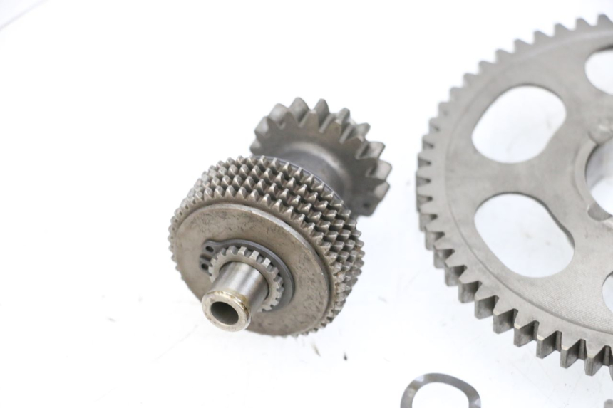 photo de WOLNOBIEG ROZRUSZNIKA SUZUKI BURGMAN EXECUTIVE ABS 650 (2006 - 2012) - Zbliżenie techniczne