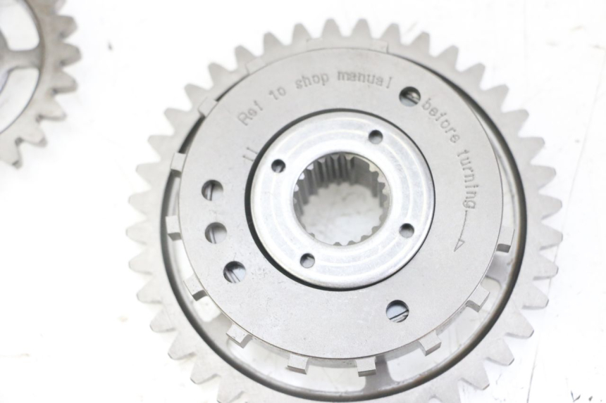 photo de WOLNOBIEG ROZRUSZNIKA HONDA CB R 1000 (2018 - 2023) - Zoom stanu zużycia