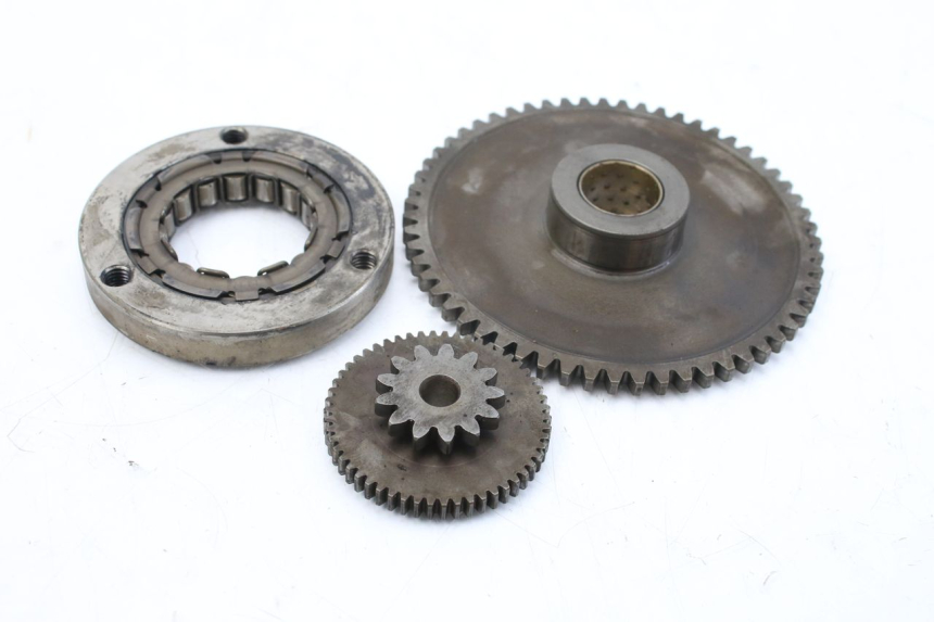 photo de WOLNOBIEG ROZRUSZNIKA HONDA FES S-WING SWING ABS 125 (2007 - 2015) - Inny kąt widzenia