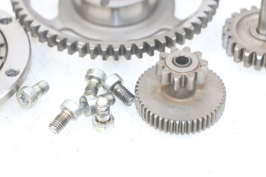 photo de WOLNOBIEG ROZRUSZNIKA HONDA FJS SILVERWING SILVER WING 400 (2009 - 2016) - Część sprawdzona