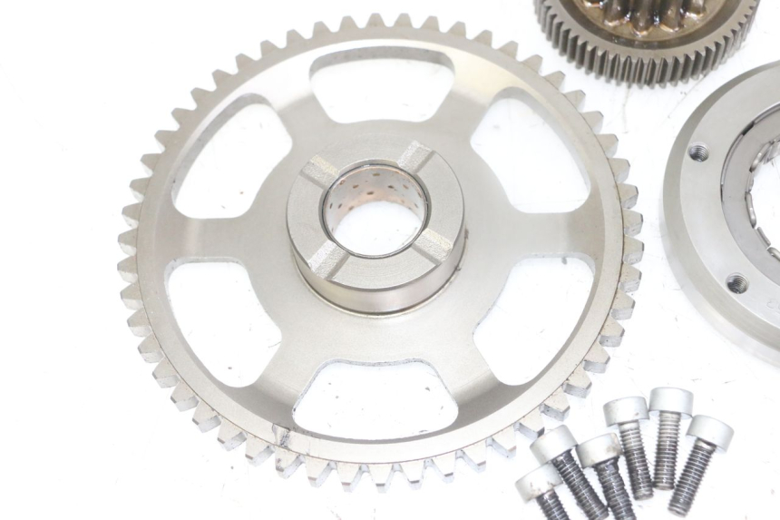 photo de WOLNOBIEG ROZRUSZNIKA HONDA FORZA ABS 300 (2013 - 2017) - Stan powierzchni