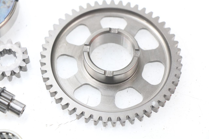 photo de WOLNOBIEG ROZRUSZNIKA SUZUKI GSX-R GSXR K16 1000 (2012 - 2016) - Zbliżenie techniczne