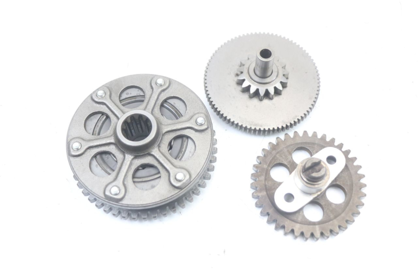 photo de WOLNOBIEG ROZRUSZNIKA KAWASAKI GTR 1000 (1994 - 2004) - Szczegół części