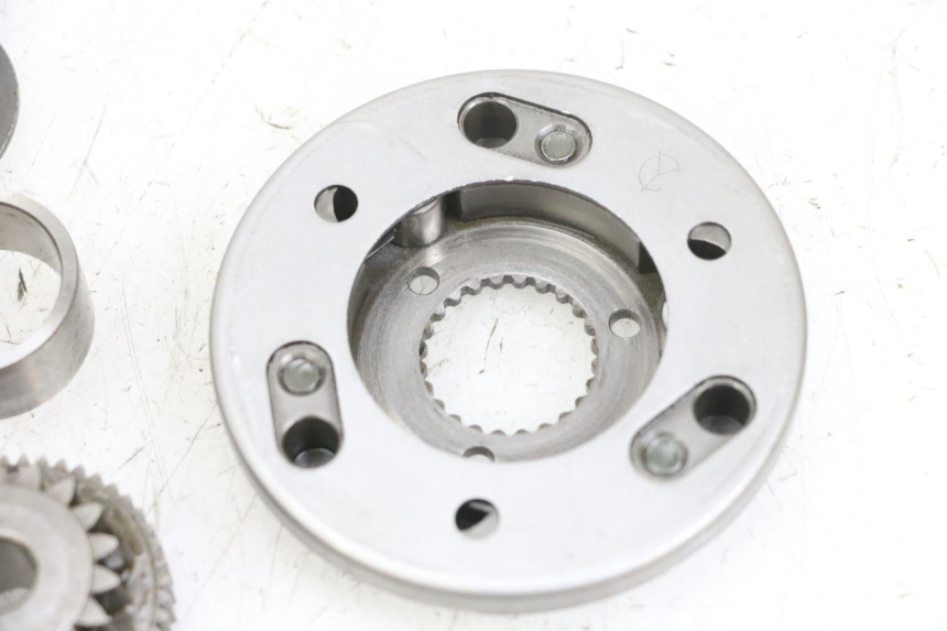 photo de WOLNOBIEG ROZRUSZNIKA YAMAHA NEOS NEO'S 4T 50 (2008 - 2016) - Punkty mocowania