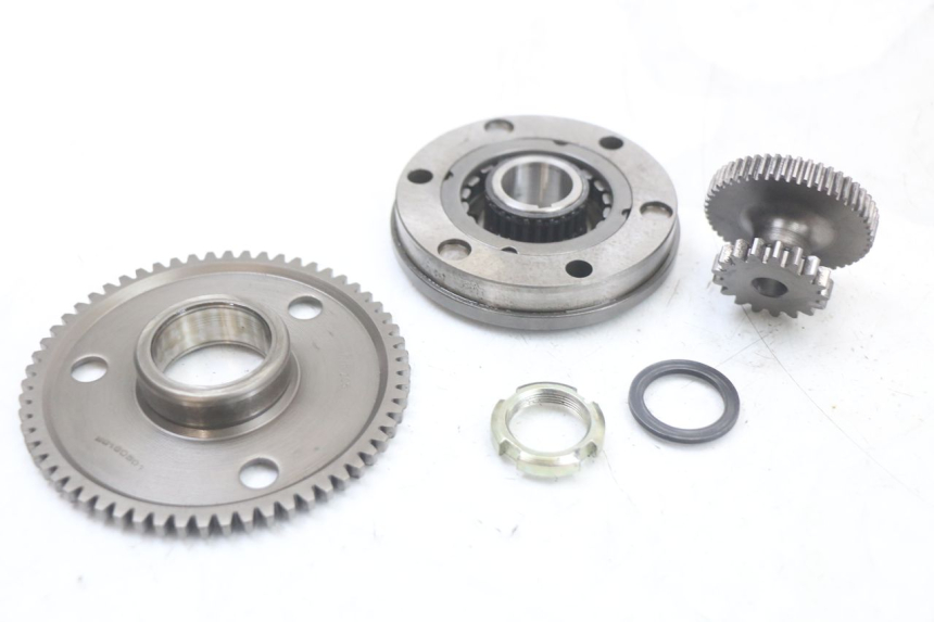 photo de WOLNOBIEG ROZRUSZNIKA PEUGEOT BELVILLE 125 (2017 - 2021) - Widok główny