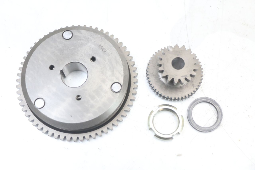 photo de WOLNOBIEG ROZRUSZNIKA PEUGEOT BELVILLE 125 (2017 - 2021) - Zoom stanu zużycia