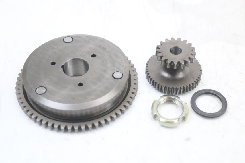 photo de WOLNOBIEG ROZRUSZNIKA PEUGEOT BELVILLE 125 (2017 - 2021) - Inny kąt widzenia