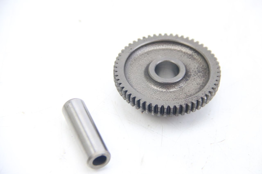 photo de WOLNOBIEG ROZRUSZNIKA SUZUKI SIXTEEN 125 (2008 - 2010) - Inny kąt widzenia